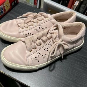 Guess sneakers
